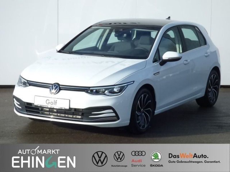 Volkswagen Golf 8 1.5 TSI Style Navi Panorama LED ACC 5J Garantie Jahreswagen kaufen in Ehingen